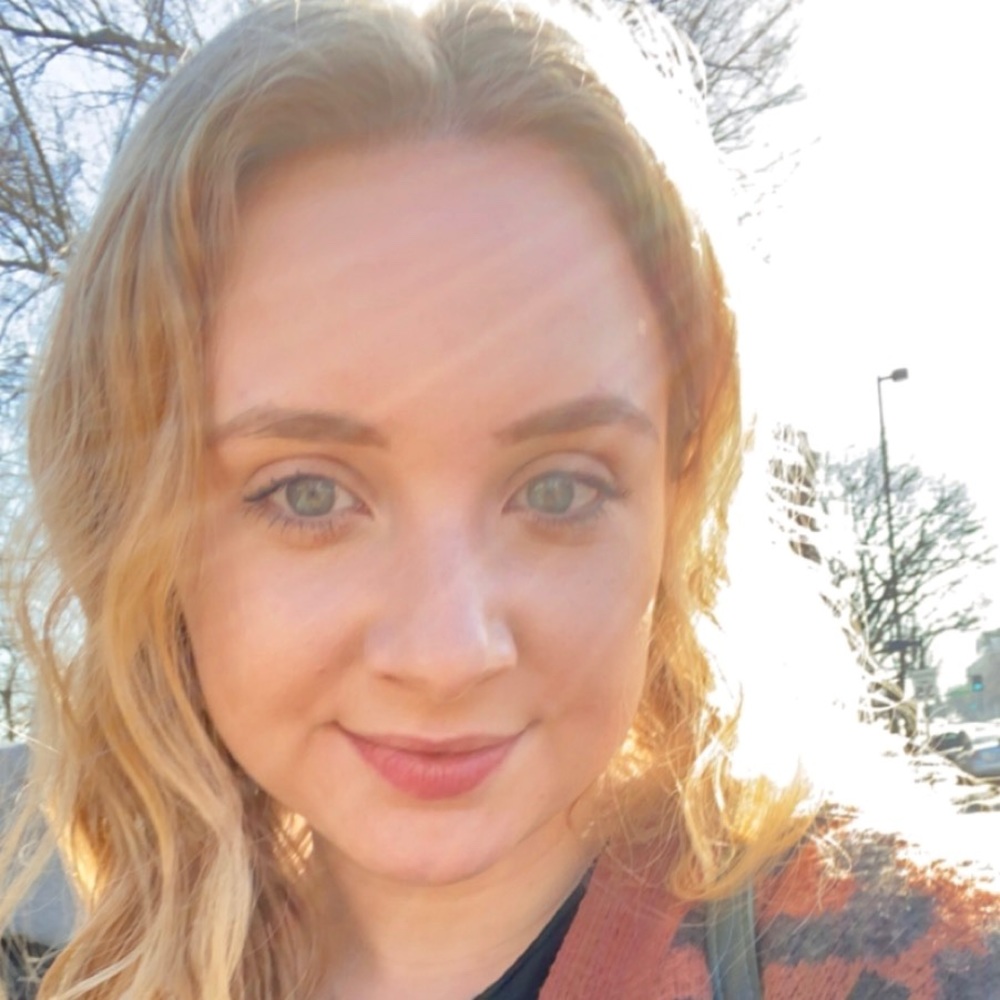 Meet your Posher, Abby